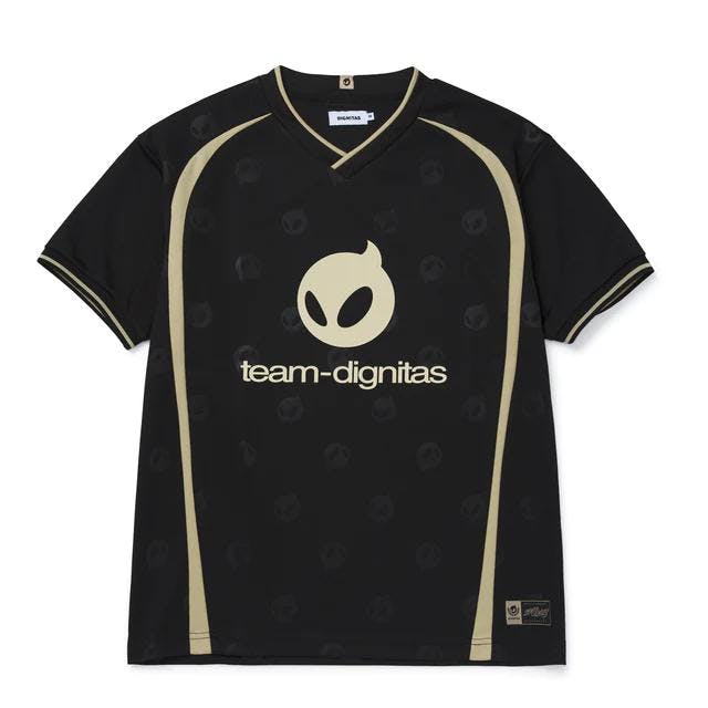 Black t-shirt with Dignitas logo in front - special 20th Anniversary Jersey