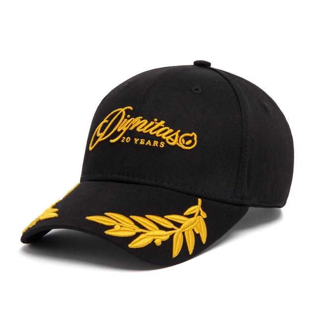 Black and yellow cap with Dignitas logo in front